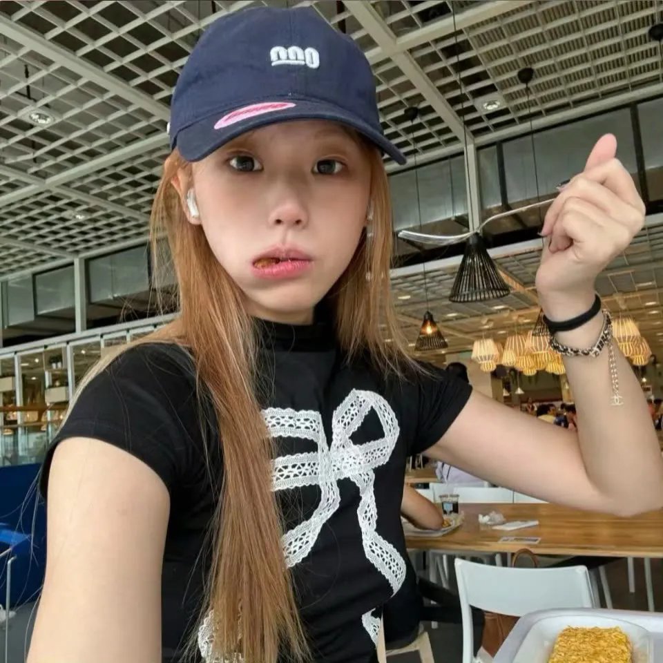 偷情小丈夫